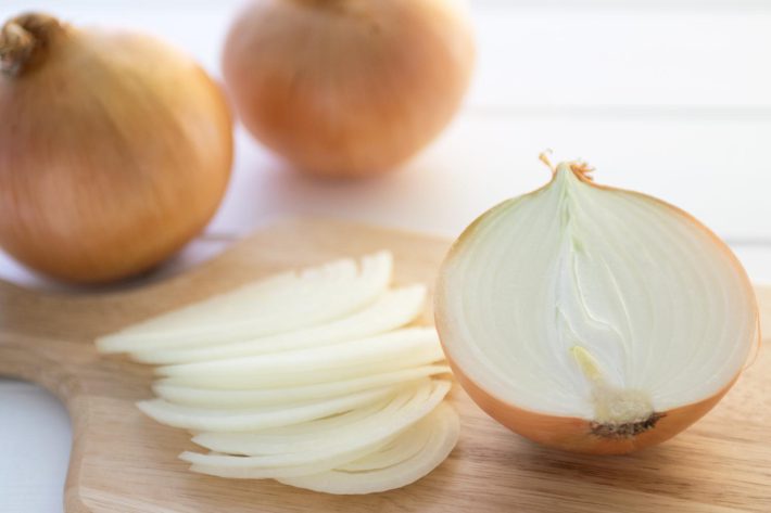 カットされた玉ねぎ