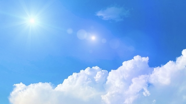 あなたの紫外線対策、シミやうっかり日焼けの原因を作っているかも。やってはいけない日焼け止めの塗り方とは？