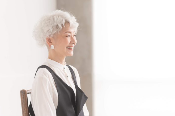 シニア女性ポートレート