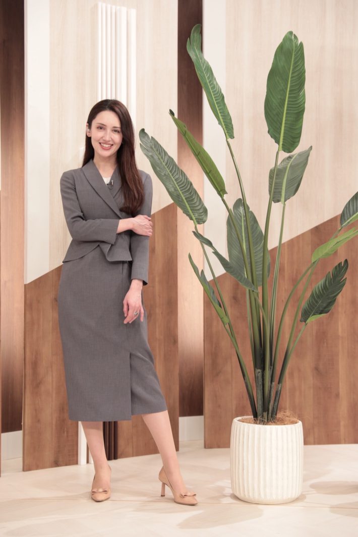 アンヌ遙香さん