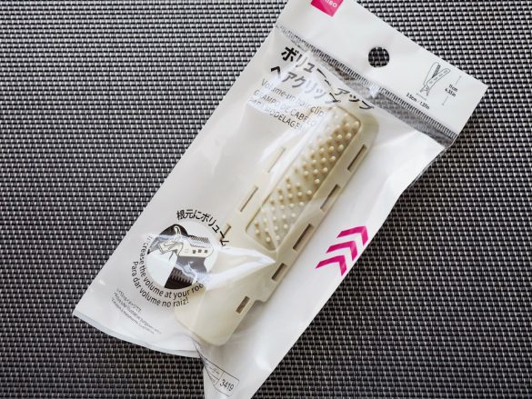 盛りすぎヘアNGなアラフォーにちょうどいい。ダイソーの“ふんわり