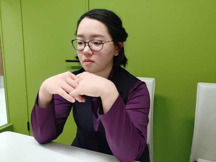 ピン芸人　きりさん