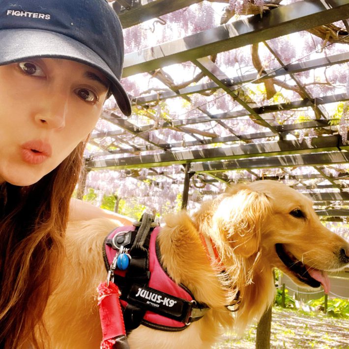 アンヌ遙香さんとリリー