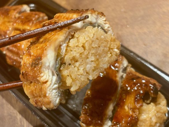 「ふんわり鰻の姿寿司（竹）」　1078円（税込）