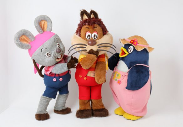 号泣して抱きつく大人も！“じゃじゃ丸、ぴっころ、ぽろり”「欠点がある