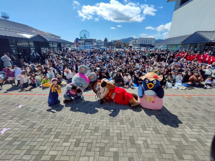 道の駅日光 日光街道ニコニコ本陣に、700人以上のファンが大集合！