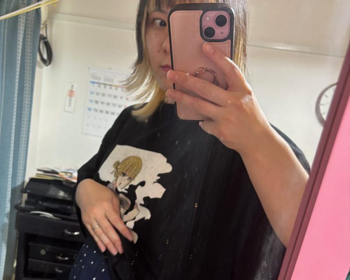 鏡越しの自撮り