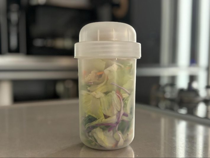 「トッピングカップ付きランチカプセル」