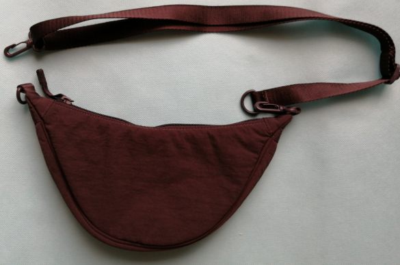 ユニクロミニバッグ