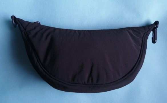 ユニクロミニバッグ