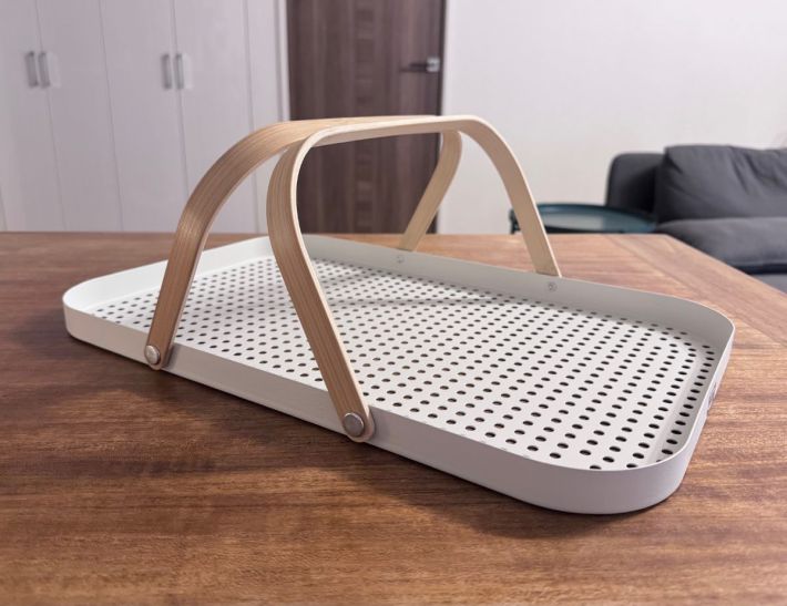 IKEAの持ち手つきトレイ「グローンフィスク」