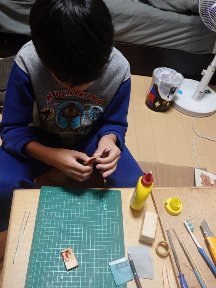 仕上がりを意識しながら作るあっつん