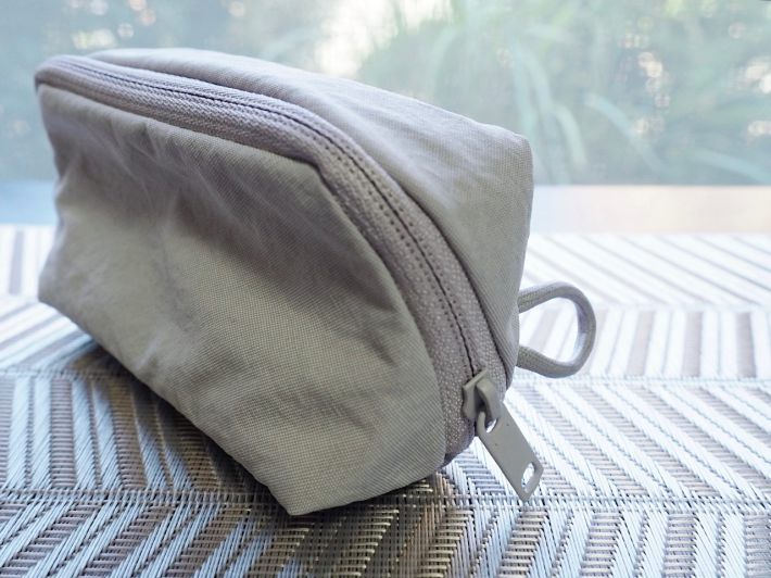 無印良品ポーチ