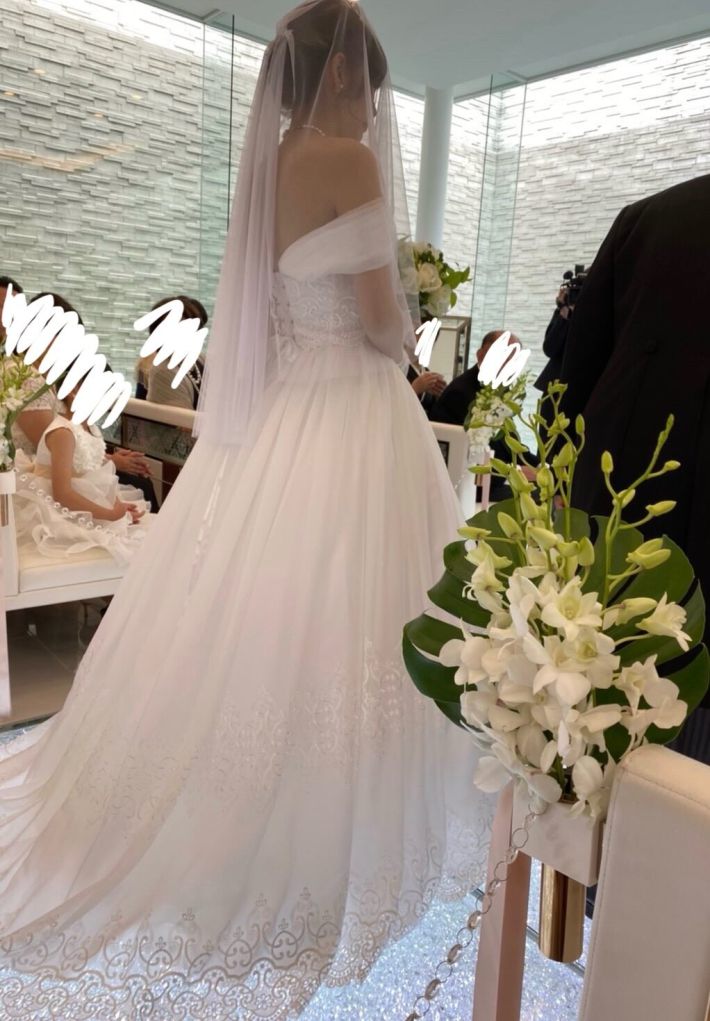 ウェディングドレス