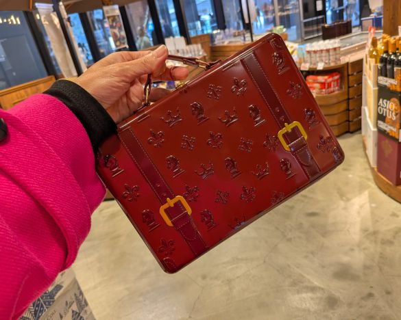 トランク缶カレンダー 1個【クリスマス】 1598円