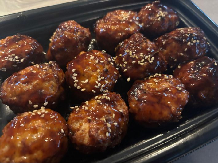 「ロピア」の特大総菜