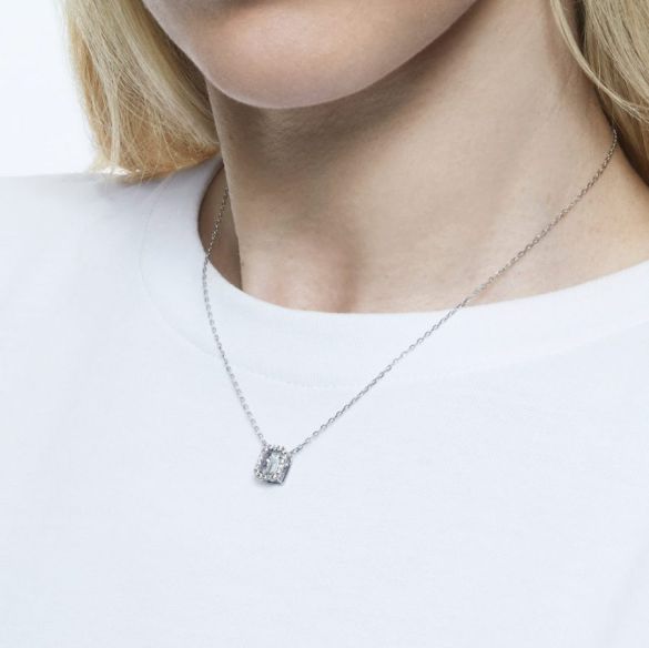 ウナペンダント着用