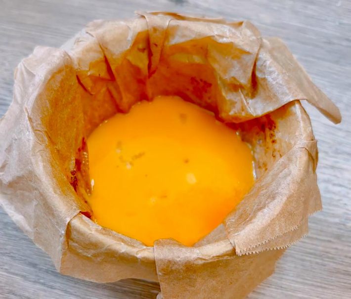 ふわもちハニー腸活パン・卵黄