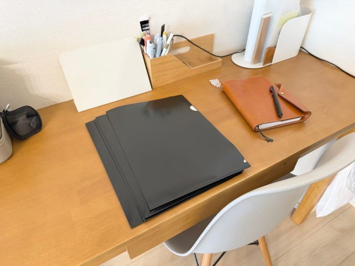 ポリプロピレン クリアファイル 黒