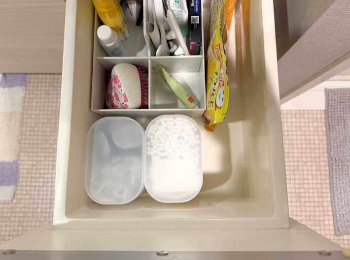 「綿棒ケース」導入後の洗面所1