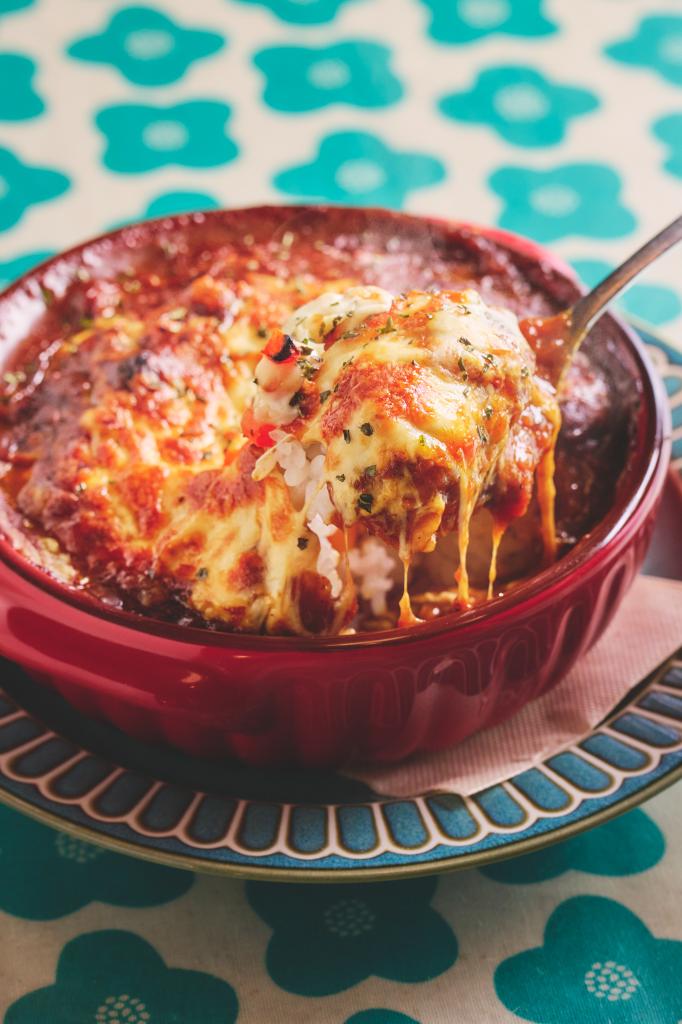 玉ねぎをしっかり炒めた甘味がアクセントの「焼きカレー」